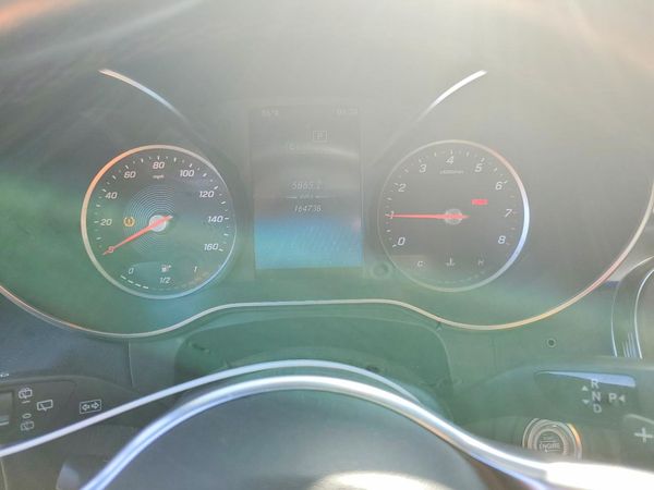 2021 MERCEDES-BENZ GLC GLC300
