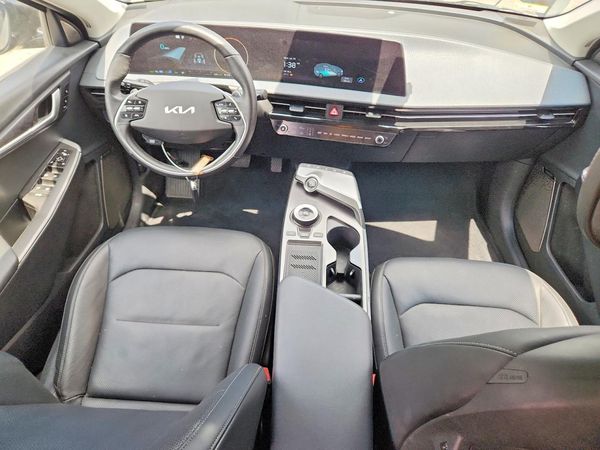 2024 KIA EV6 Light, Wind