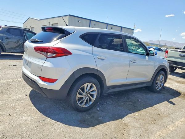 2018 HYUNDAI TUCSON SE Standard