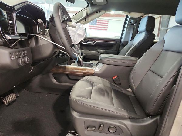 2026 CHEVROLET SILVERADO RST