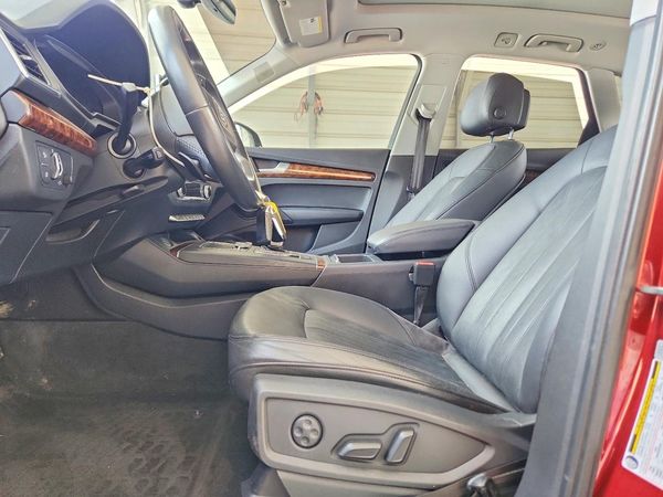 2018 AUDI Q5