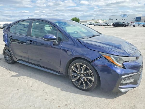 2020 TOYOTA COROLLA SE, CVT