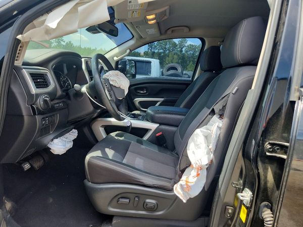 2021 NISSAN TITAN