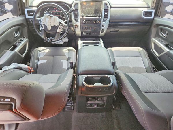 2021 NISSAN TITAN