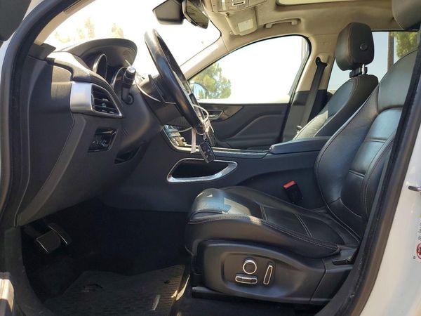 2019 JAGUAR F-PACE Prestige