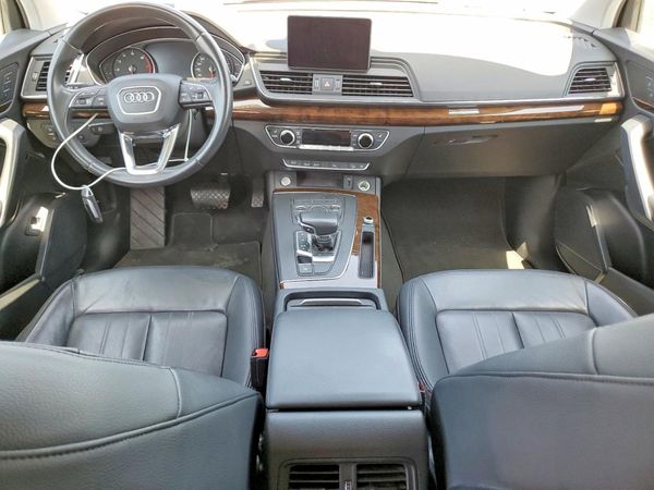 2020 AUDI Q5 quattro Premium