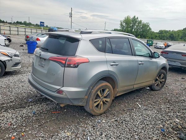 2018 TOYOTA RAV4 Adventure/XLE