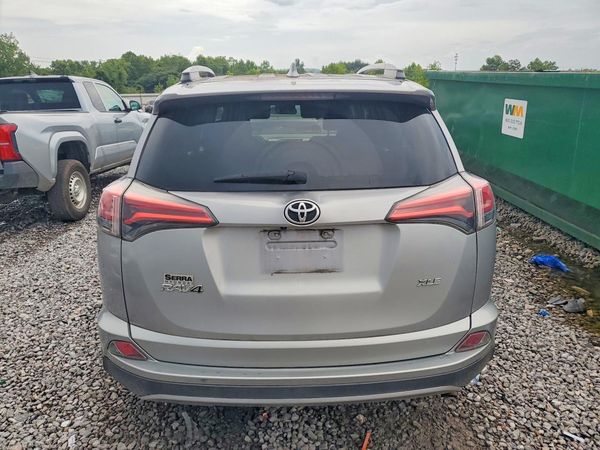 2018 TOYOTA RAV4 Adventure/XLE