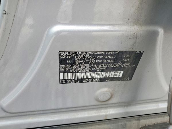 2018 TOYOTA RAV4 Adventure/XLE