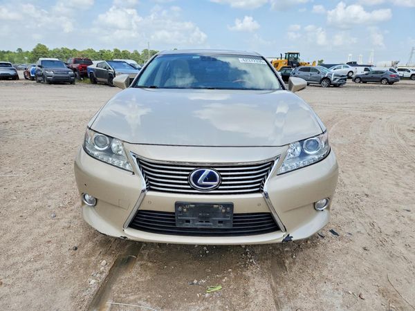 2013 LEXUS ES 300h