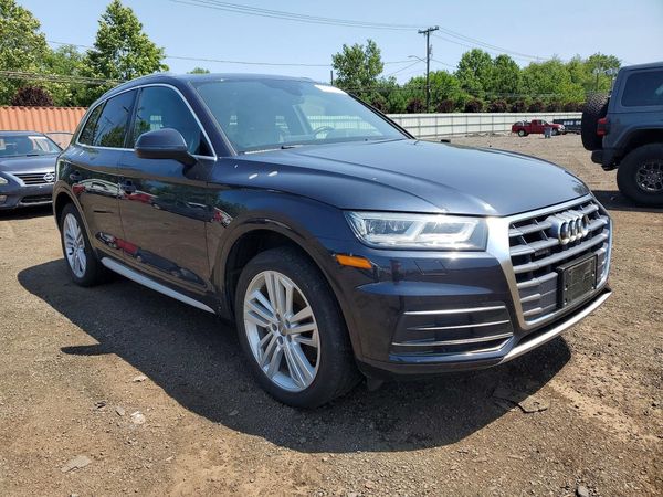 2019 AUDI Q5 quattro Premium Plus