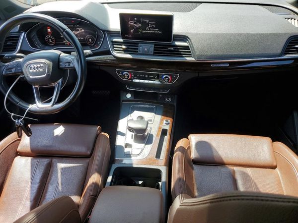 2019 AUDI Q5 quattro Premium Plus