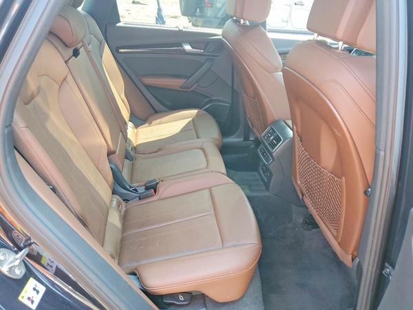 2019 AUDI Q5 quattro Premium Plus