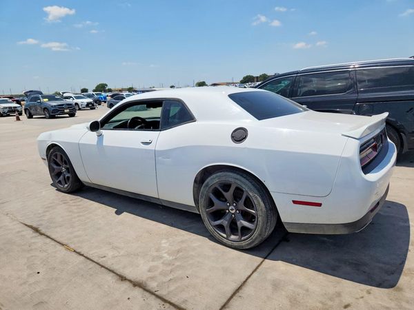 2017 DODGE CHALLENGER SXT