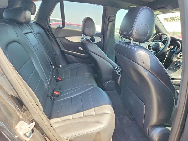 2021 MERCEDES-BENZ GLC GLC300
