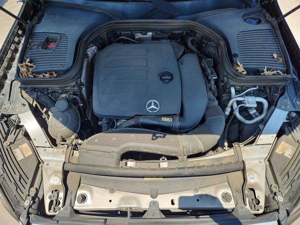2021 MERCEDES-BENZ GLC GLC300