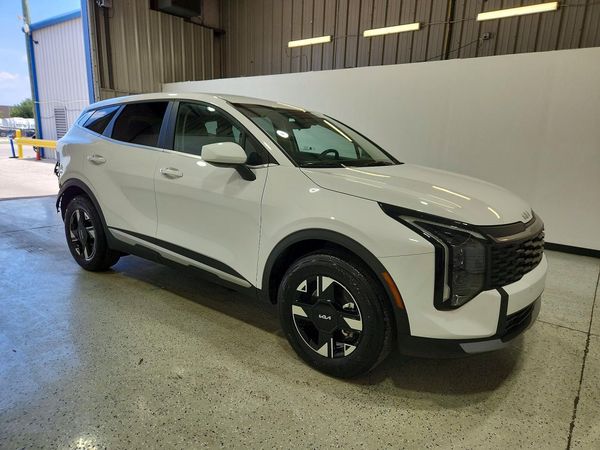 2026 KIA SPORTAGE LX