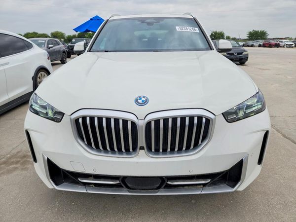 2025 BMW X5 xDrive50e