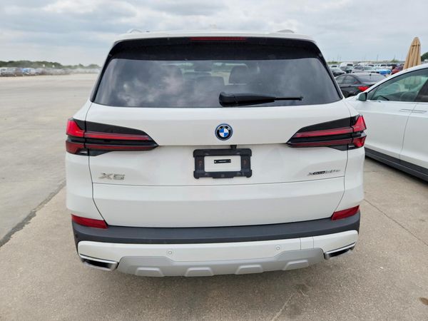 2025 BMW X5 xDrive50e