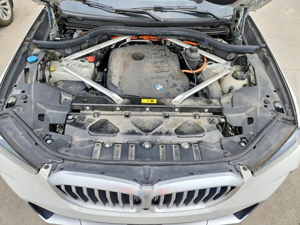 2025 BMW X5 xDrive50e