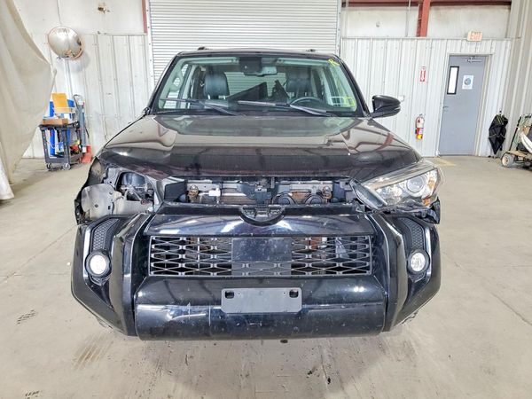 2020 TOYOTA 4RUNNER Base Grade