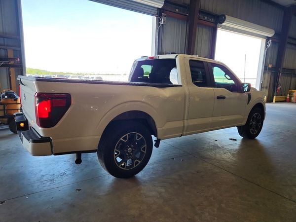 2024 FORD F150
