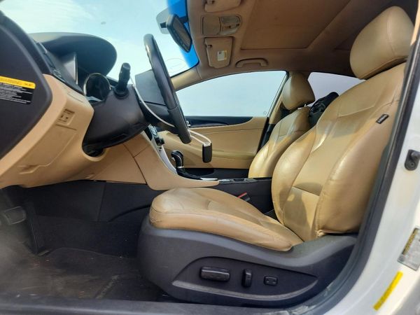 2013 HYUNDAI SONATA