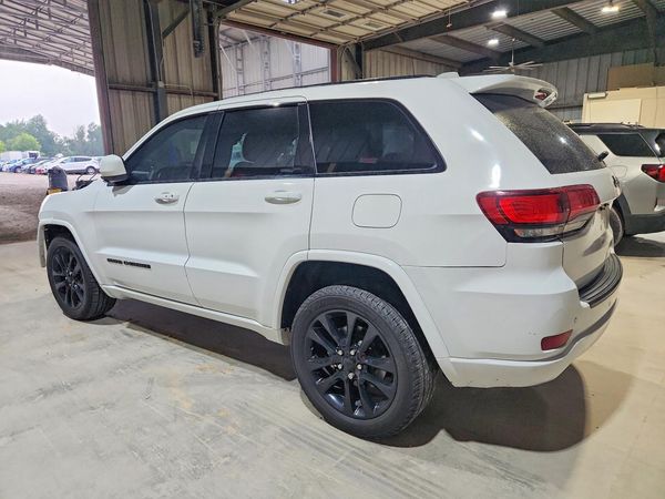 2019 JEEP GRAND CHEROKEE Laredo