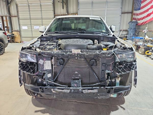 2019 JEEP GRAND CHEROKEE Laredo