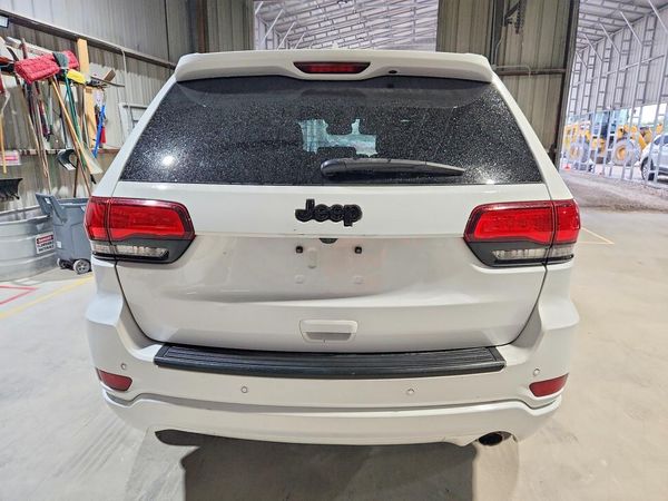 2019 JEEP GRAND CHEROKEE Laredo