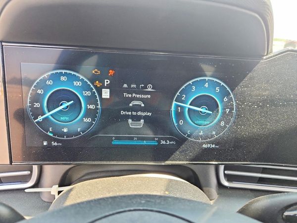 2024 HYUNDAI ELANTRA SEL w/ Convenience Pkg