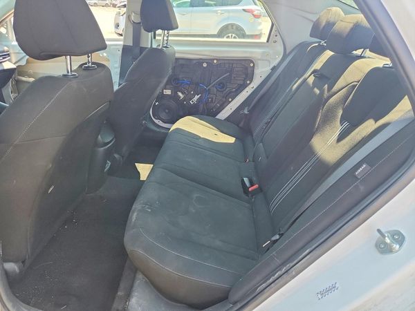 2024 HYUNDAI ELANTRA SEL w/ Convenience Pkg