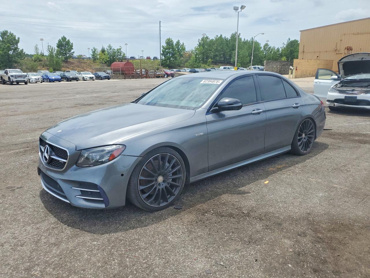 2017 MERCEDES-BENZ E-CLASS AMG E43 — Front 3/4