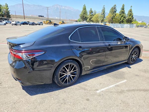 2024 TOYOTA CAMRY