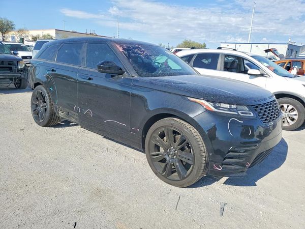 2020 LAND ROVER RANGE ROVER VELAR HSE R-Dynamic