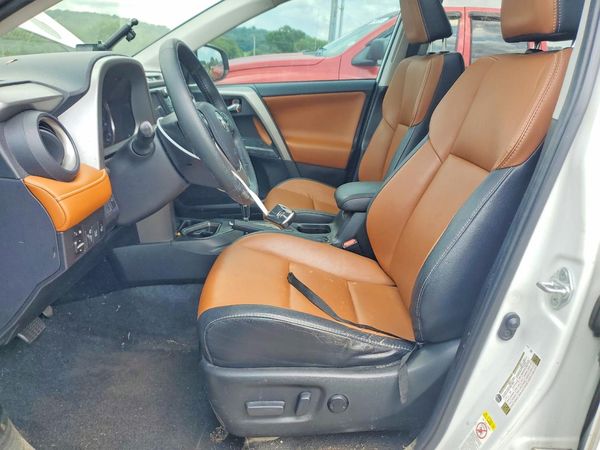 2017 TOYOTA RAV4