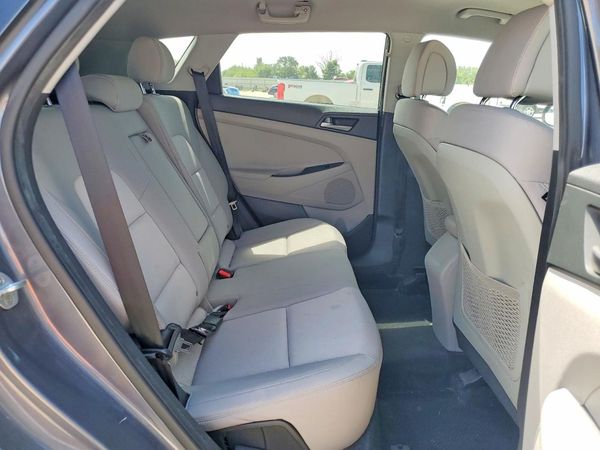 2018 HYUNDAI TUCSON