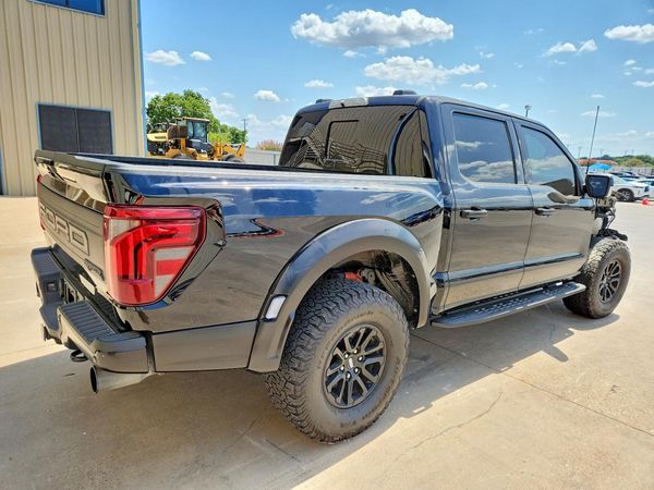 2024 FORD F150
