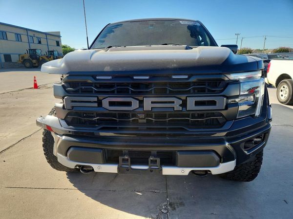 2024 FORD F150