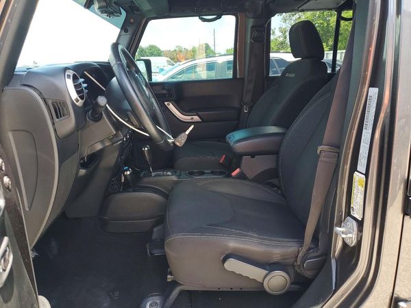 2017 JEEP WRANGLER UNLIMITED Unlimited Sahara