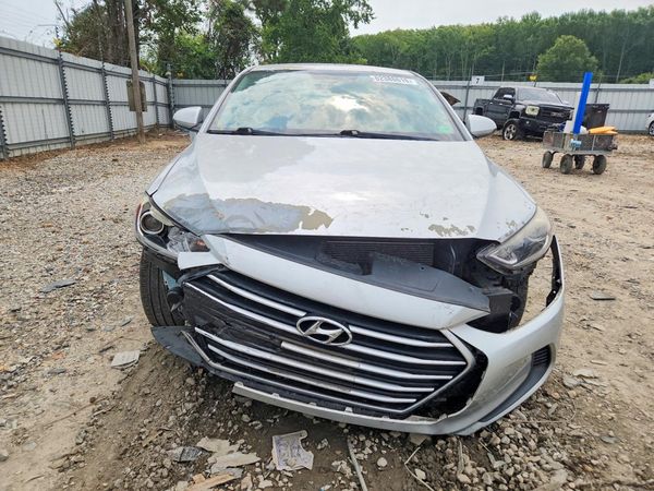 2017 HYUNDAI ELANTRA
