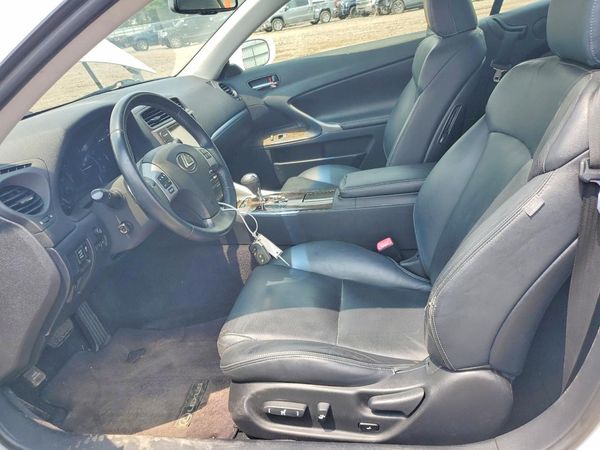 2015 LEXUS IS 250C