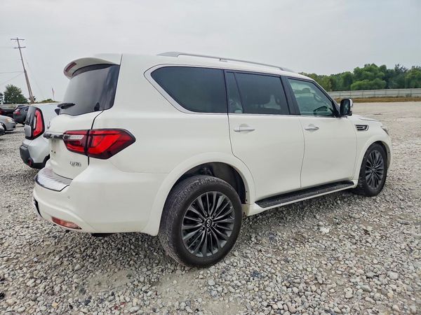2024 INFINITI QX80