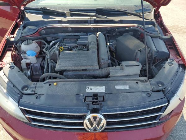 2017 VOLKSWAGEN JETTA SE