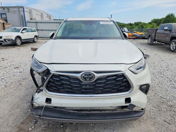 2020 TOYOTA HIGHLANDER Platinum