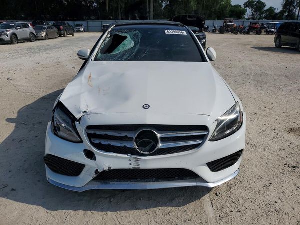 2016 MERCEDES-BENZ C C300
