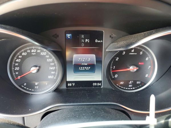 2016 MERCEDES-BENZ C C300