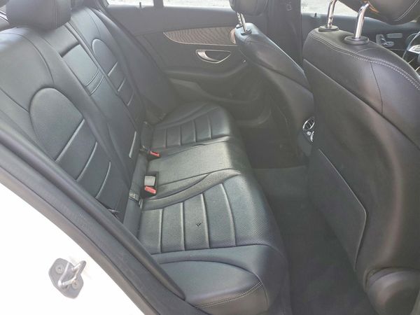 2016 MERCEDES-BENZ C C300