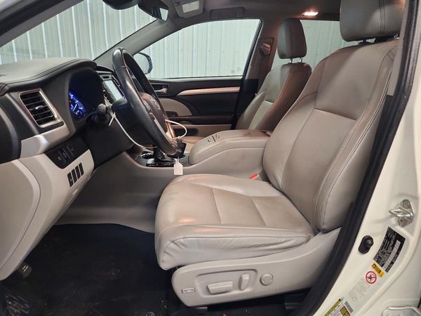 2019 TOYOTA HIGHLANDER SE/XLE