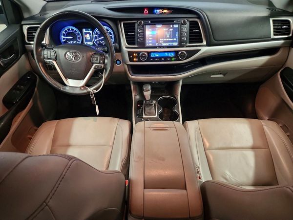 2019 TOYOTA HIGHLANDER SE/XLE